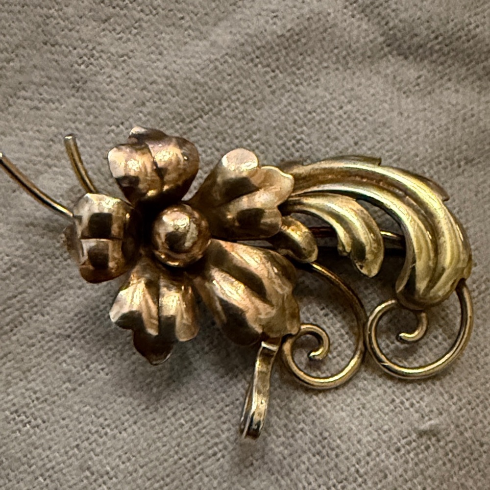 Vintage Elegant 12k Gold filled on silver , signed by Carl Art Floral Brooch